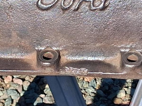 Block, Flange Chip.jpeg