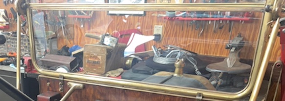 windshield glass.jpeg