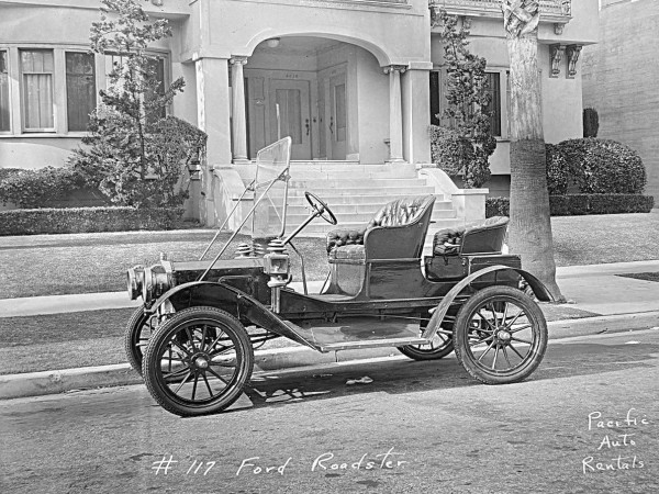 Pacific Auto Rentals.jpeg