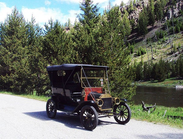 Yellowstone18.jpg
