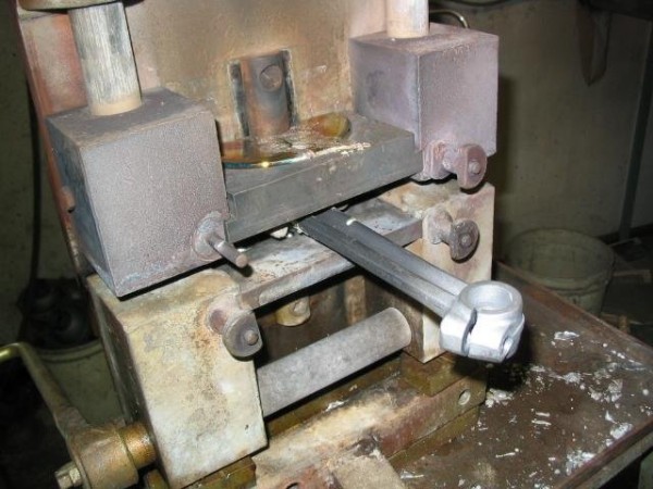 Model T, Pre-Maching Rods For Pouring. 028.jpg
