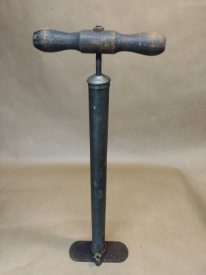 ModelT_Bridgeport Brass Pump_With Ford Script_A.jpg