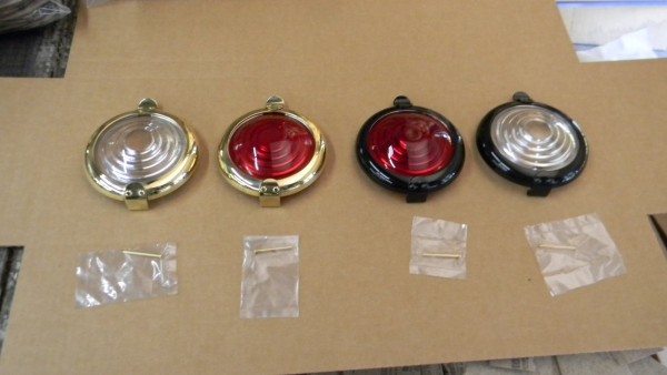 NEW SIDE LAMP DOORS 001.JPG