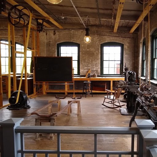 piq room1.jpg