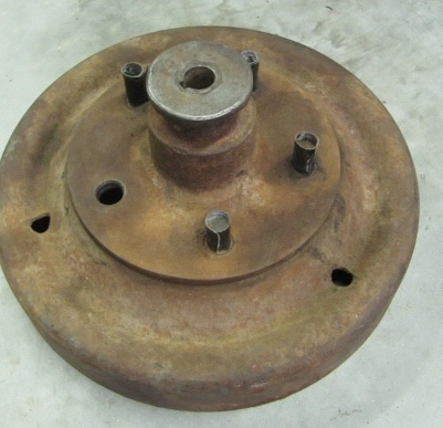 Rear wire hub on top of wire drumcopy.jpg