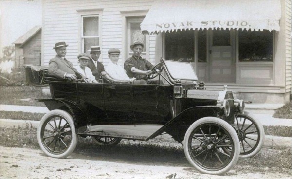 1913 TOURING PINSTRIPE WHEELS.jpg