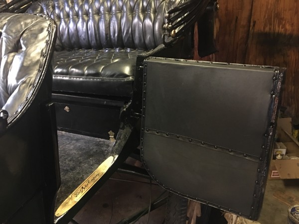 LH door and rear seat