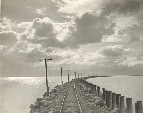KDlaketracks.jpg