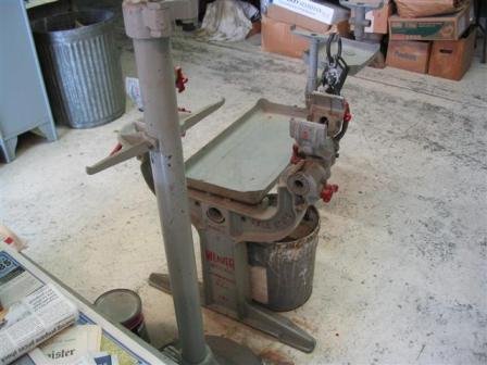 Weaver Rear End Stand. 008.jpg