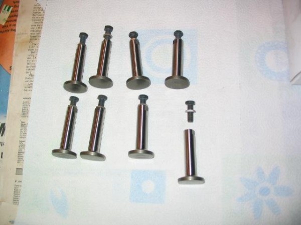 Bob's Antique Auto Model T Lifters 002.jpg
