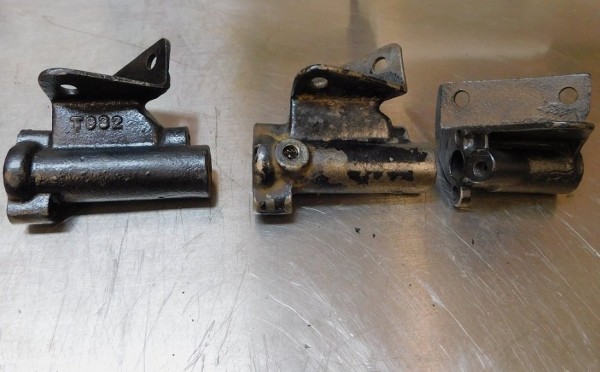 model-t-ford-steering-brackets.jpg