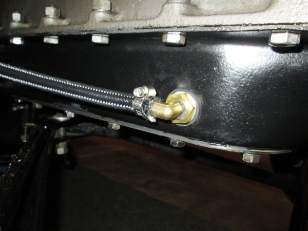 oiler fitting.JPG