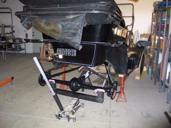 Rear end final instl 1a.jpg