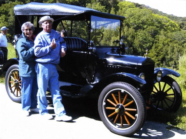 Mom&DadModelT.jpg