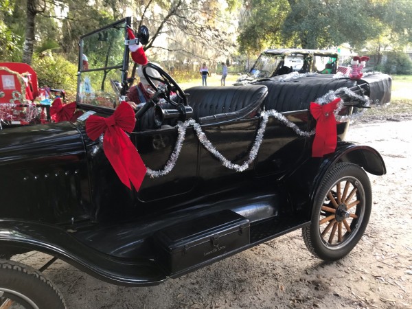 Lizzie in Parade copy.jpg
