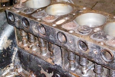 15 engine top side.jpg