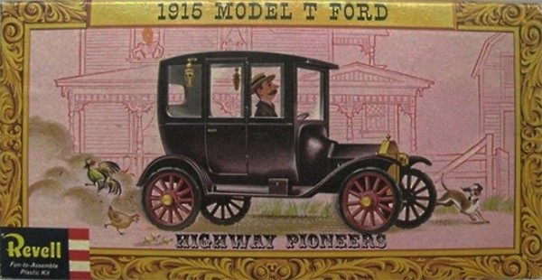 1915CntrDoor.jpg