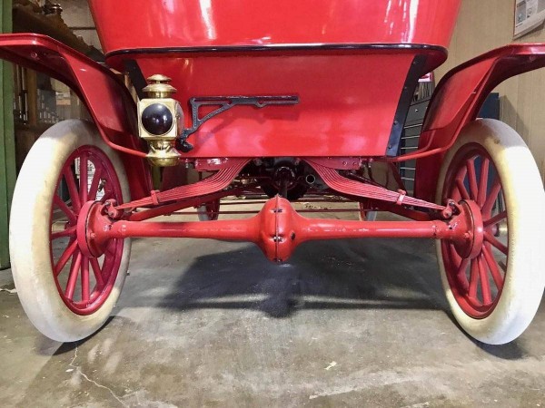 #904 rear end  1-5-2020.jpg