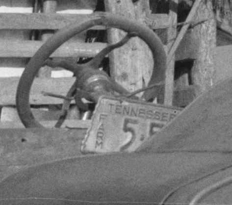 Wood steering wheel.JPG
