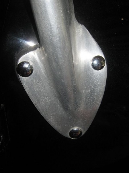 stanchion_base.jpg