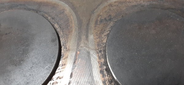 Block Crack 2.jpg