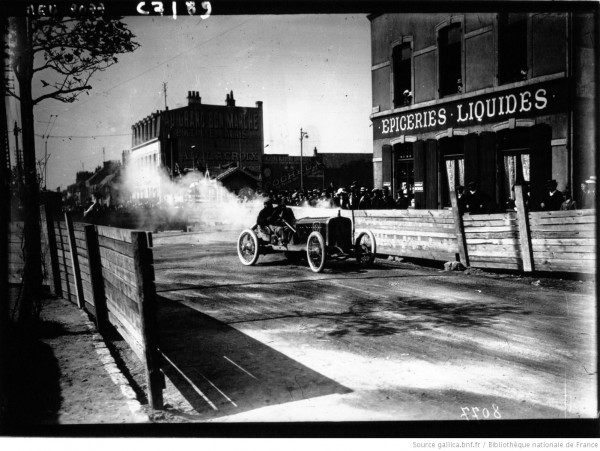 Coupe_des_voiturettes_à_Boulogne_[...]Agence_de_btv1b90194794_1.jpeg