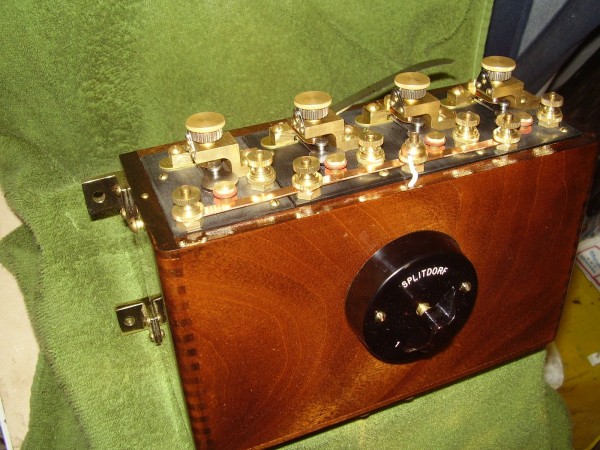 1906 Splitdorf Model N box and coils 005.JPG