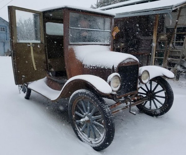 JoySnowF25.jpg