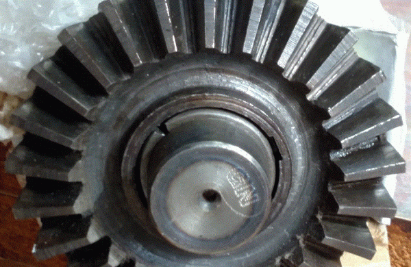 Axle end logo.gif