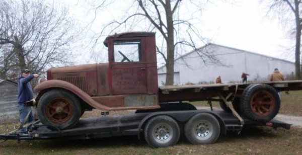 1932 internation truck.jpg