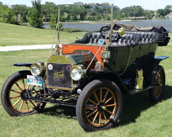 1912 FORD MODEL T    JACK MAVINS.JPG