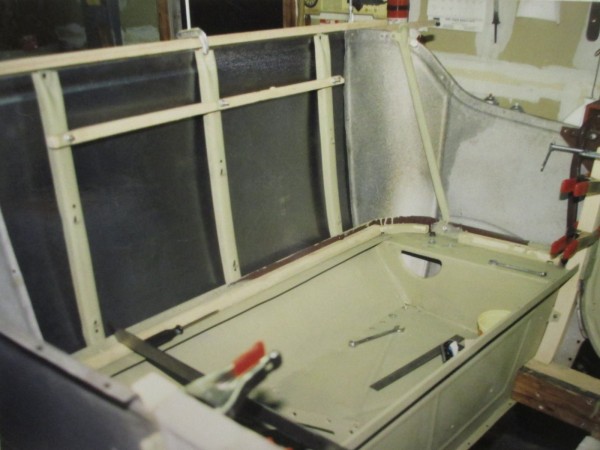 1919 back seat 7.jpg