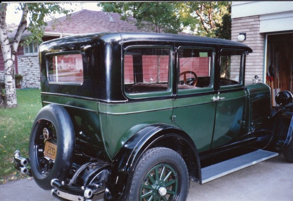 1927 Hupmobile.jpg