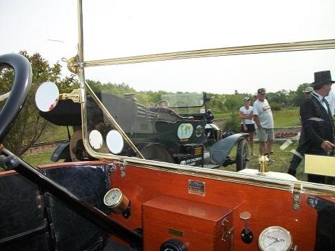 thumbnail_475822.jpg