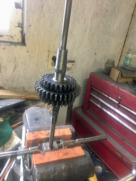 Piloted reamer
