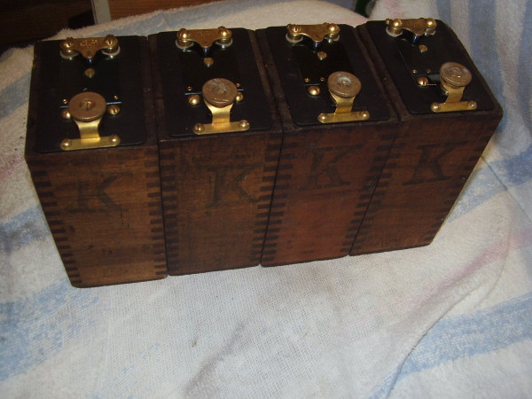 1914 Heinze coils w new pts 001.JPG
