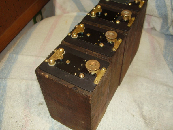 1914 Heinze coils w new pts 002.JPG
