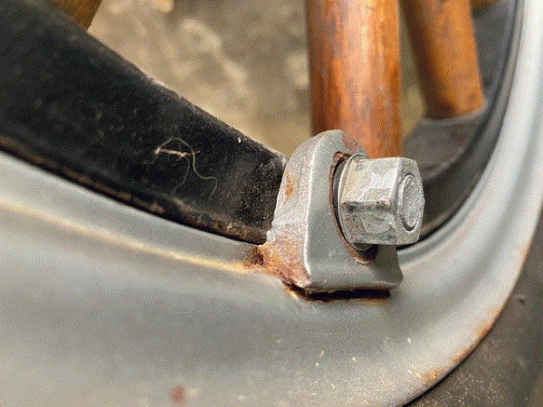 wheel clip.gif