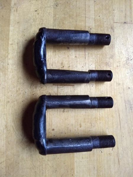 spring shackles.jpg