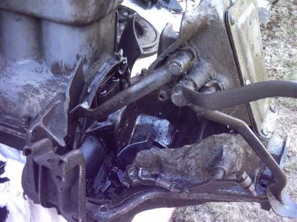 exploded transmission  (2).jpg