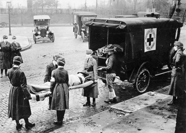 Spanish Flu Ambulance 1918.JPG