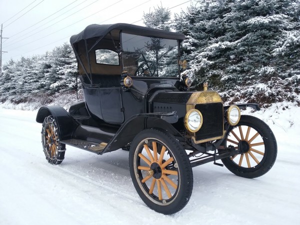 1915 in snow 2019.jpg