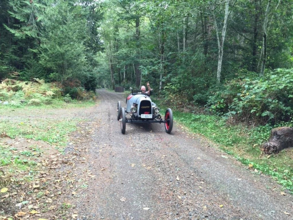 T Racer (2).JPG