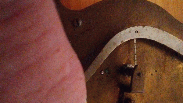 antique dial gauge3.gif