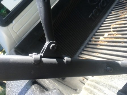 Bow middle rivet detail email.jpg