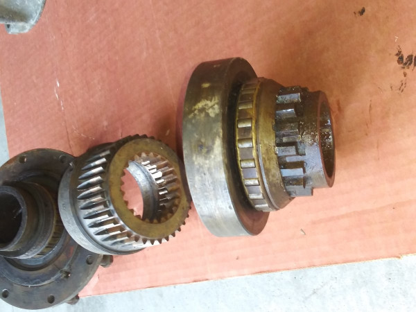 note gear teeth length varies