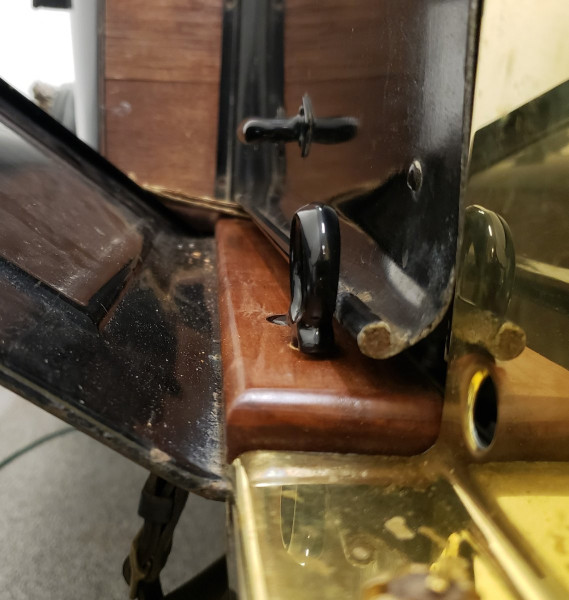 Right hood bottom edge