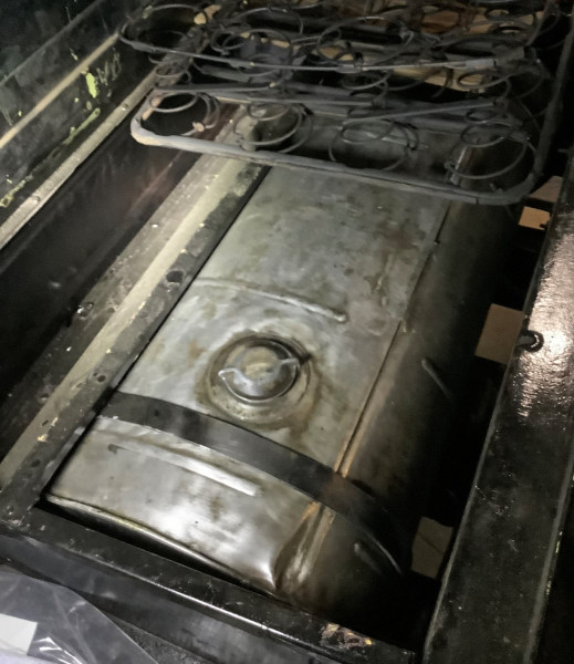 Tank 2.jpg
