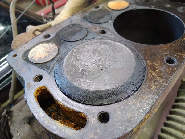 piston1.jpg