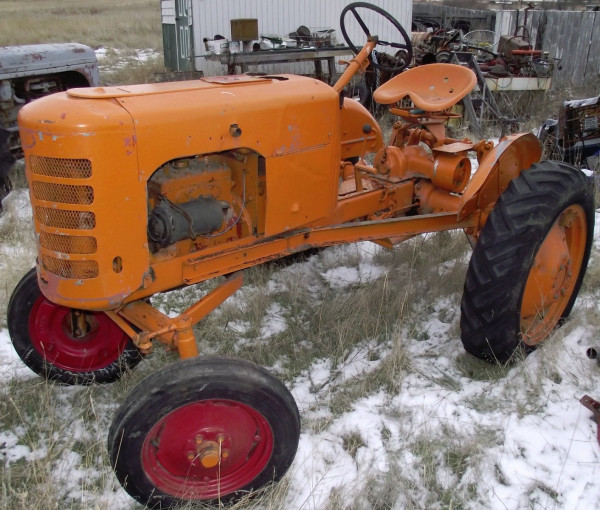 2019 11 14 tractors carbs 020.JPG